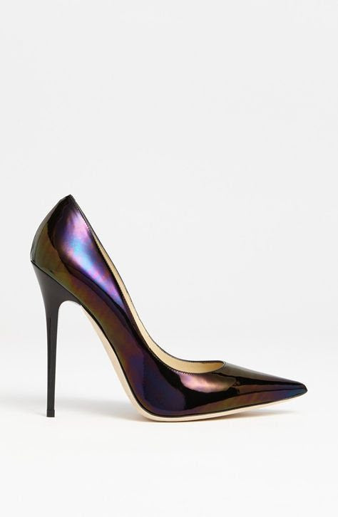 FIVE EFFECTIVE TIPS TO MAKE HIGH HEELS COMFORTABLE (No crackpot 'tricks')
